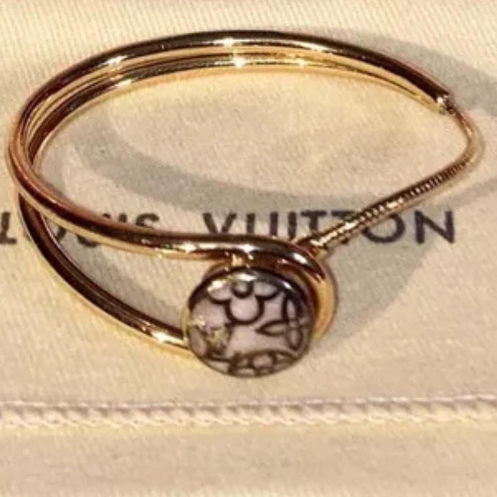 Louis Vuitton Celeste Bangle - Picture 4 of 6